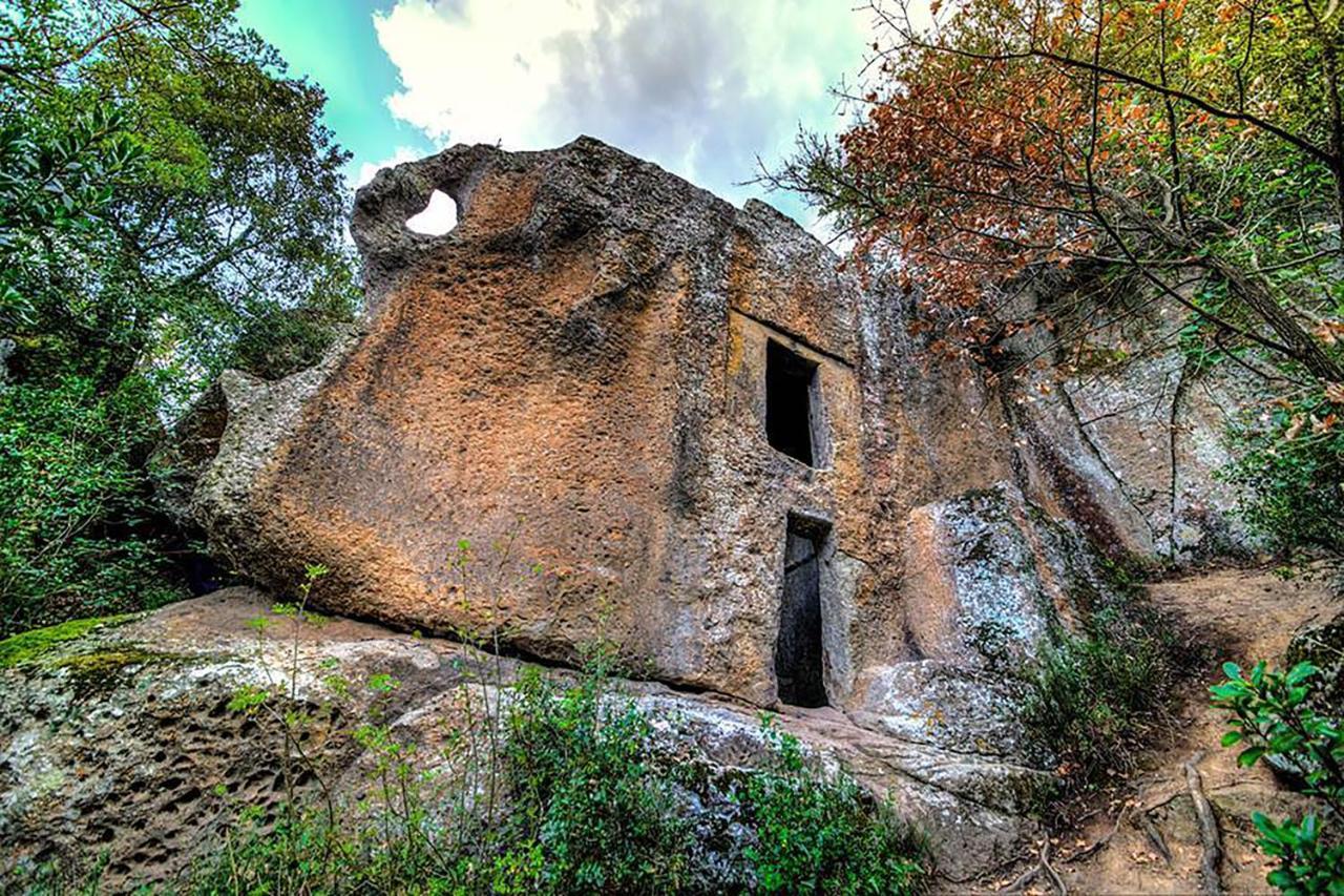 La Casa Di Augusto Hotel Bomarzo Bagian luar foto