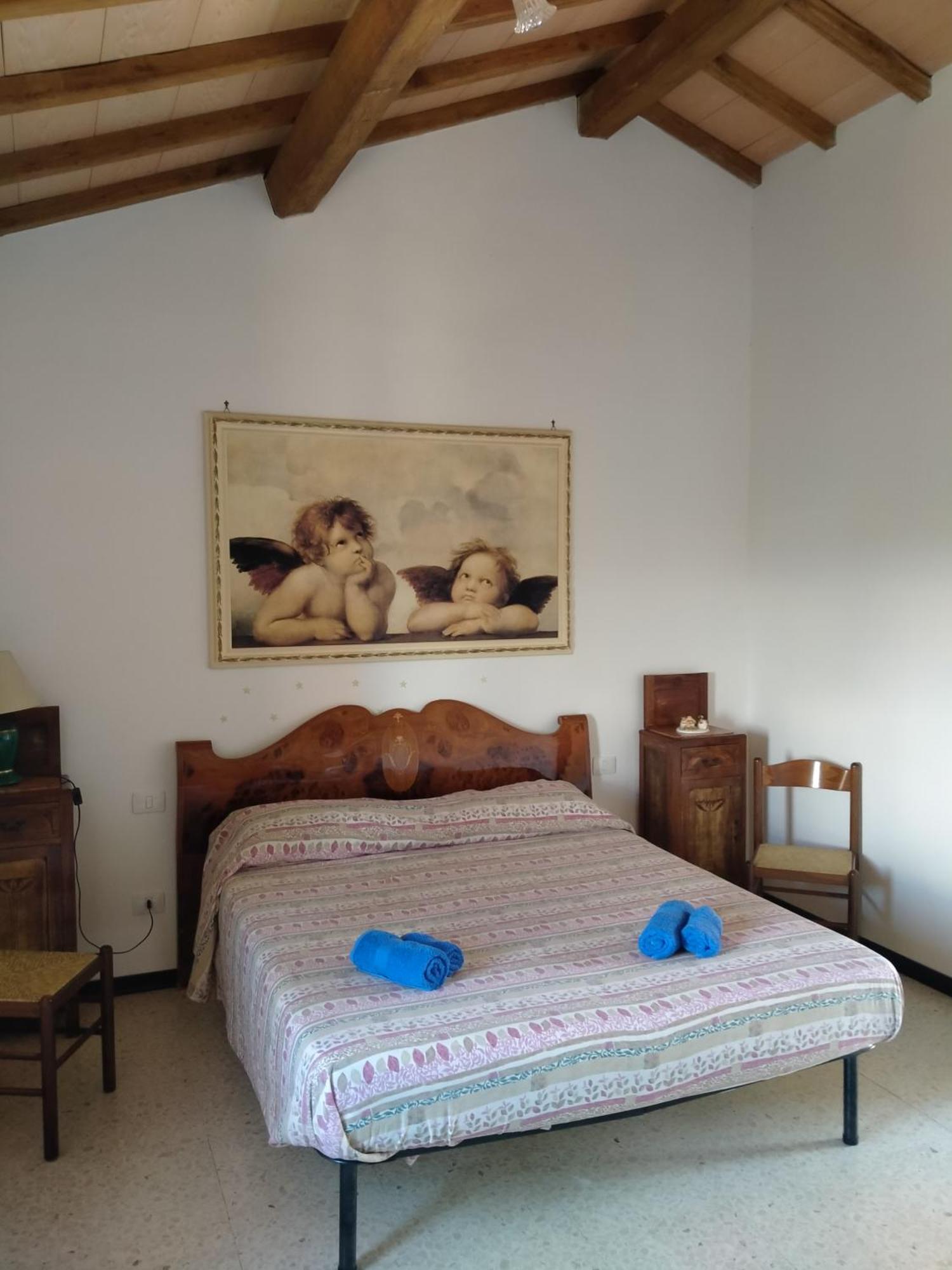 La Casa Di Augusto Hotel Bomarzo Bagian luar foto